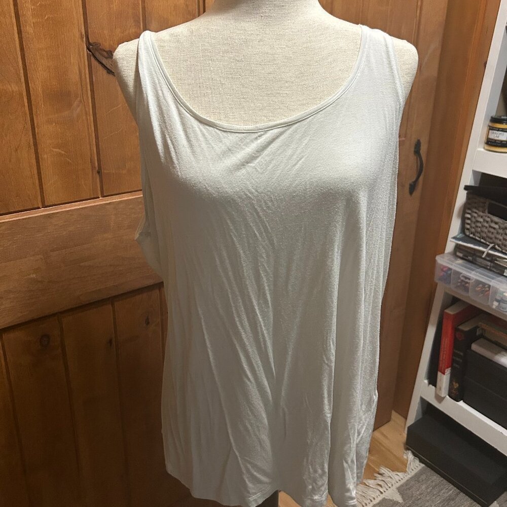 Eileen Fisher Fine Jersey System Tank scoop Neck